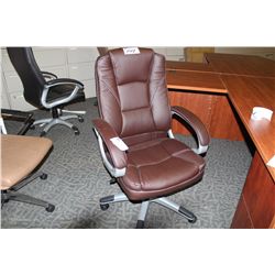 BROWN LEATHER HI BACK EXECUTIVE CHAIR (58)