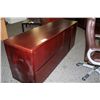 Image 1 : MAHOGANY 6' CREDENZA