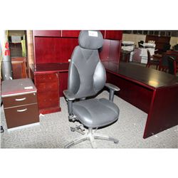 BLACK LEATHER/FABRIC COMBO HI BACK TASK CHAIR C/W HEADREST
