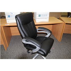 BLACK LEATHER HI BACK EXECUTIVE CHAIR (57)