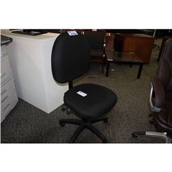 BLACK MULTI  LEVER STENO CHAIR