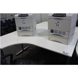 WHITE CORNER COMPUTER DESK