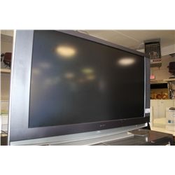 SONY 60" REAR PROJECTION HD LCD TELEVISION