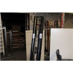 BLACK FREE STANDING PROJECTION SCREEN