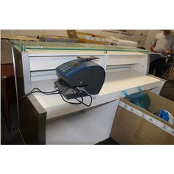 GLASS TOP 6' COUNTER