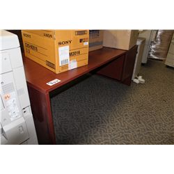 MAHOGANY 6' SP DESK