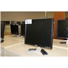 Image 1 : LOT OF 10 --17" LCD MONITORS