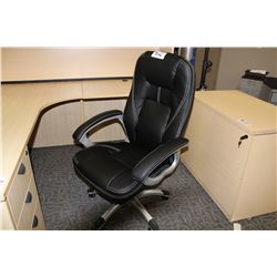 BLACK LEATHER HI BACK EXECUTIVE CHAIR (59)