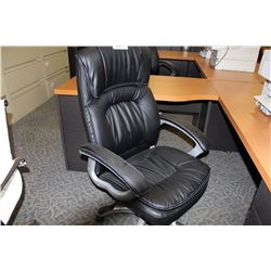 BLACK LEATHER HI BACK EXECUTIVE CHAIR (01)