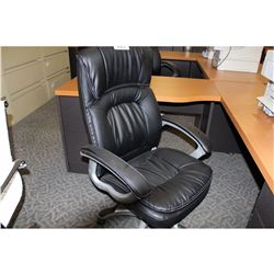 BLACK LEATHER HI BACK EXECUTIVE CHAIR (01)