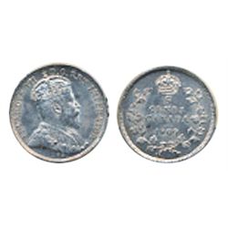 1909, Round Leaves. Bow Tie.