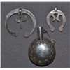 Image 2 : NAVAJO PENDANTS AND CANTEEN