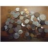 Image 1 : 1 POUND FOREIGN COINS GUARANTEED $100 RETAIL