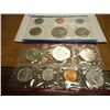 Image 2 : 1981 US MINT SET (UNC) P/D/S (WITH ENVELOPE)
