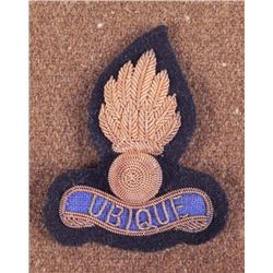 FRENCH WWII BULLION PADDED UBIQUE INSIGNIA