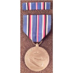 US WWII AMERICAN CAMPAIGN AWARD RIBBON BAR PINBACK