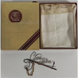 WWII "MOTHER" SWEETHEART JEWELRY LARGE PIN & HANKIE