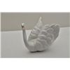 Image 3 : Lot of 3 small LLadro pieces including 2  swans and a pair of flower ladies, all in  fine condition 