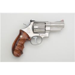 Smith & Wesson Model 629-1 DA revolver, .44  Magnum cal., 3” barrel, stainless, finger  groove hardw