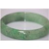 Image 2 : CHINESE LIGHT GREEN JADE BANGLE