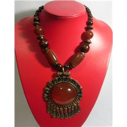 535CTW NATIVE WOODEN BEADED BROWN PENDANT NECKLACE 18IN