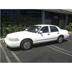 2000 FORD CROWN VICTORIA
