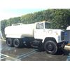 Image 1 : 1990 FORD L8000