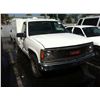 Image 1 : 1998 GMC 2500