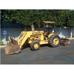 FORD 545D SKIP LOADER