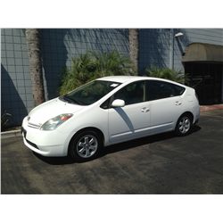 2004 TOYOTA PRIUS