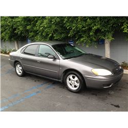 2004 FORD TAURUS