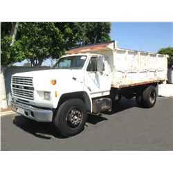 1986 FORD F-700