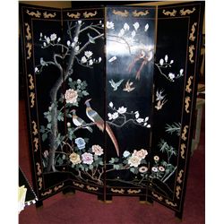 EXQUISITE VINTAGE CHINESE INLAY FOUR PANEL SCREEN, EACH SCREEN 72'T X 18W