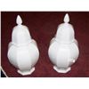 Image 1 : (2X$) PAIR OF "CASTILLIAN" PORCELAIN 25'T TABLE URNS