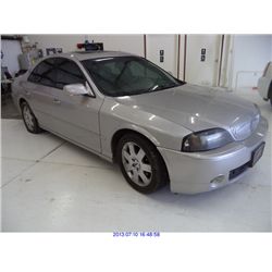 2004 - LINCOLN LS