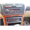 Image 5 : 1993 - ACURA LEGEND // REBUILT SALVAGE