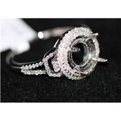 18K WHITE GOLD DIAMOND RING 0.32 CTW