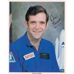 Challenger: Dick Scobee