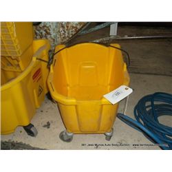 MOP BUCKET