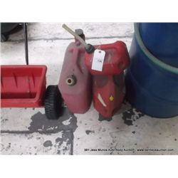 LOT: GAS CANS