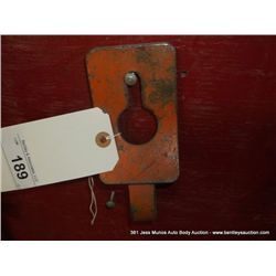 FRAME STRAIGHTENING ACCESSORY