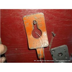 FRAME STRAIGHTENING ACCESSORY