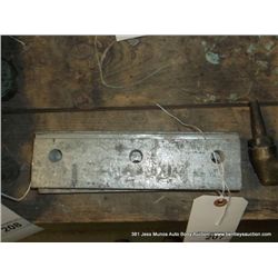 FRAME STRAIGHTENING ACCESSORY