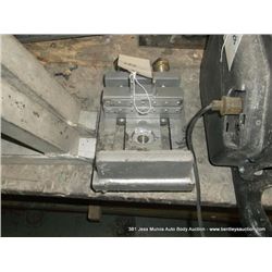 FRAME STRAIGHTENING ACCESSORY