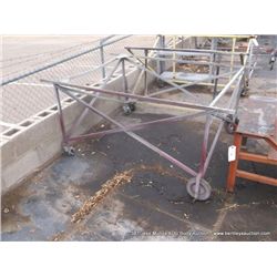 MOBILE METAL RACK