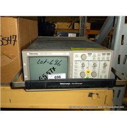 TEKTRONIX TDS 320 OSCILLOSCOPE