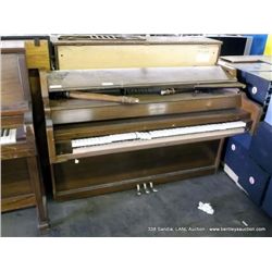 JANSSEN PIANO (print sequence:) 1100568