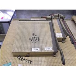 PAPER CUTTER (print sequence:) FY1100581