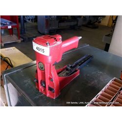 ISM PNEUMATIC STAPLING MACHINE