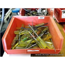 TUB: MISCELLANEOUS SCREW DRIVERS
